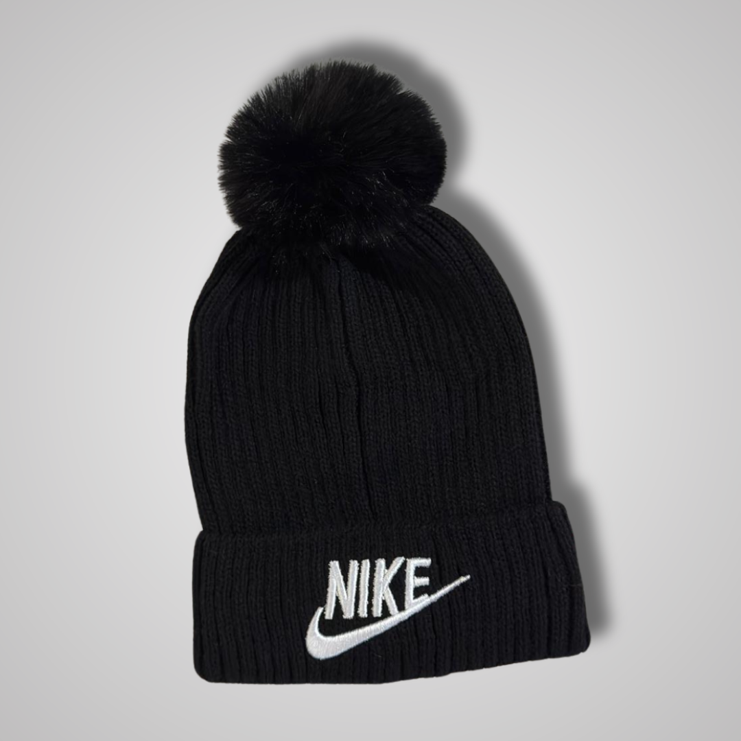 Căciula la reducere 75%