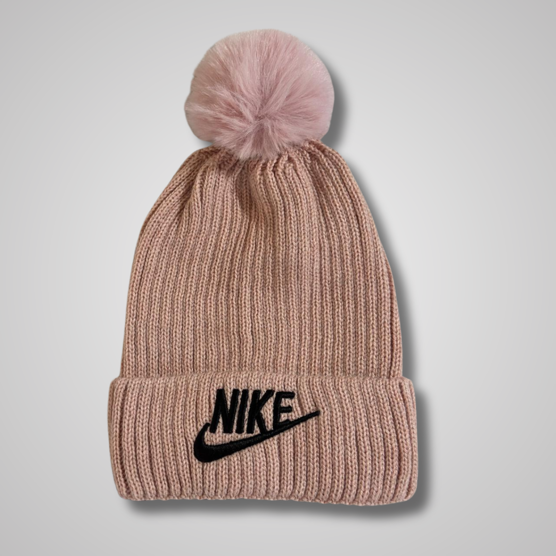 Căciula la reducere 75%