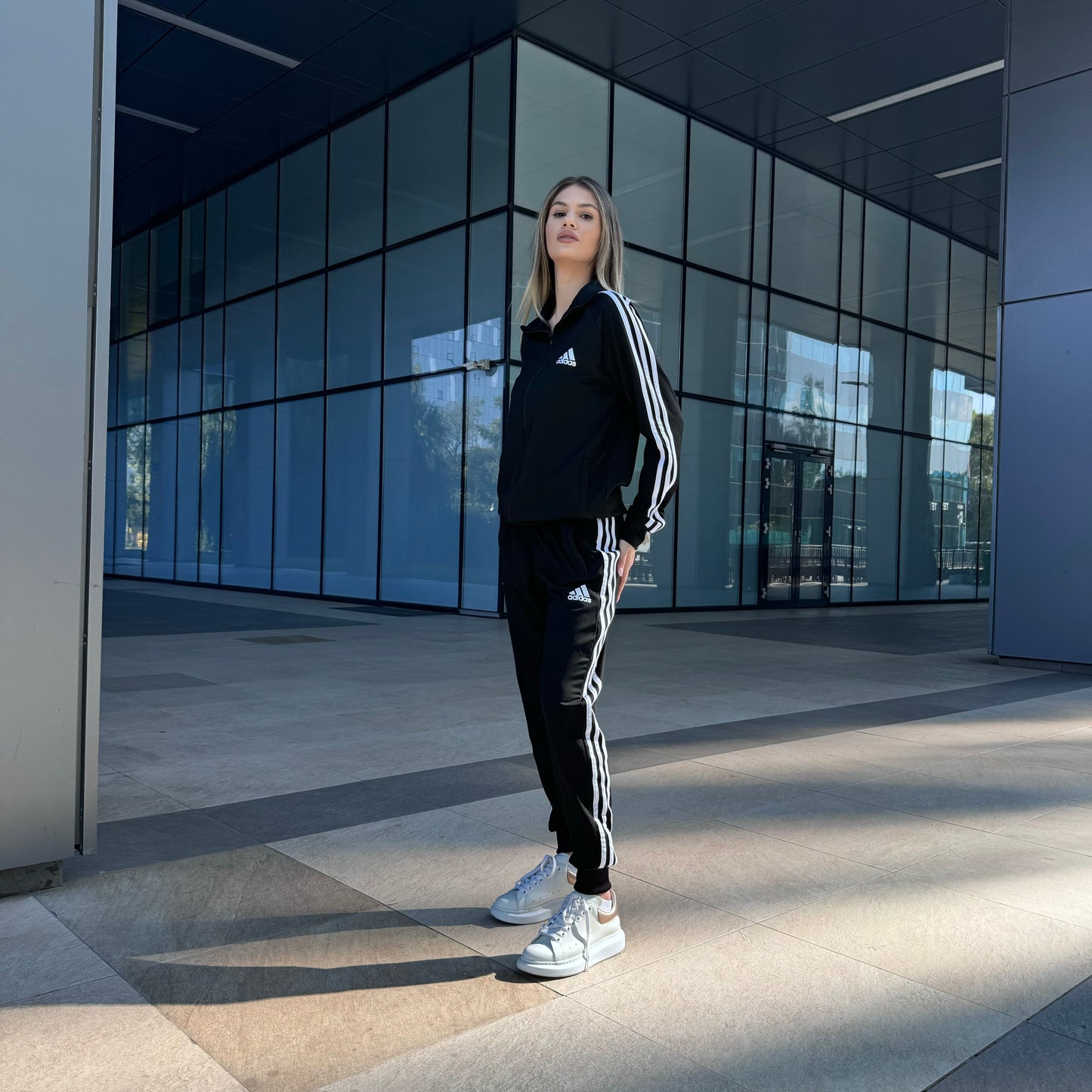 Trening de damă - Easy Black Stripes