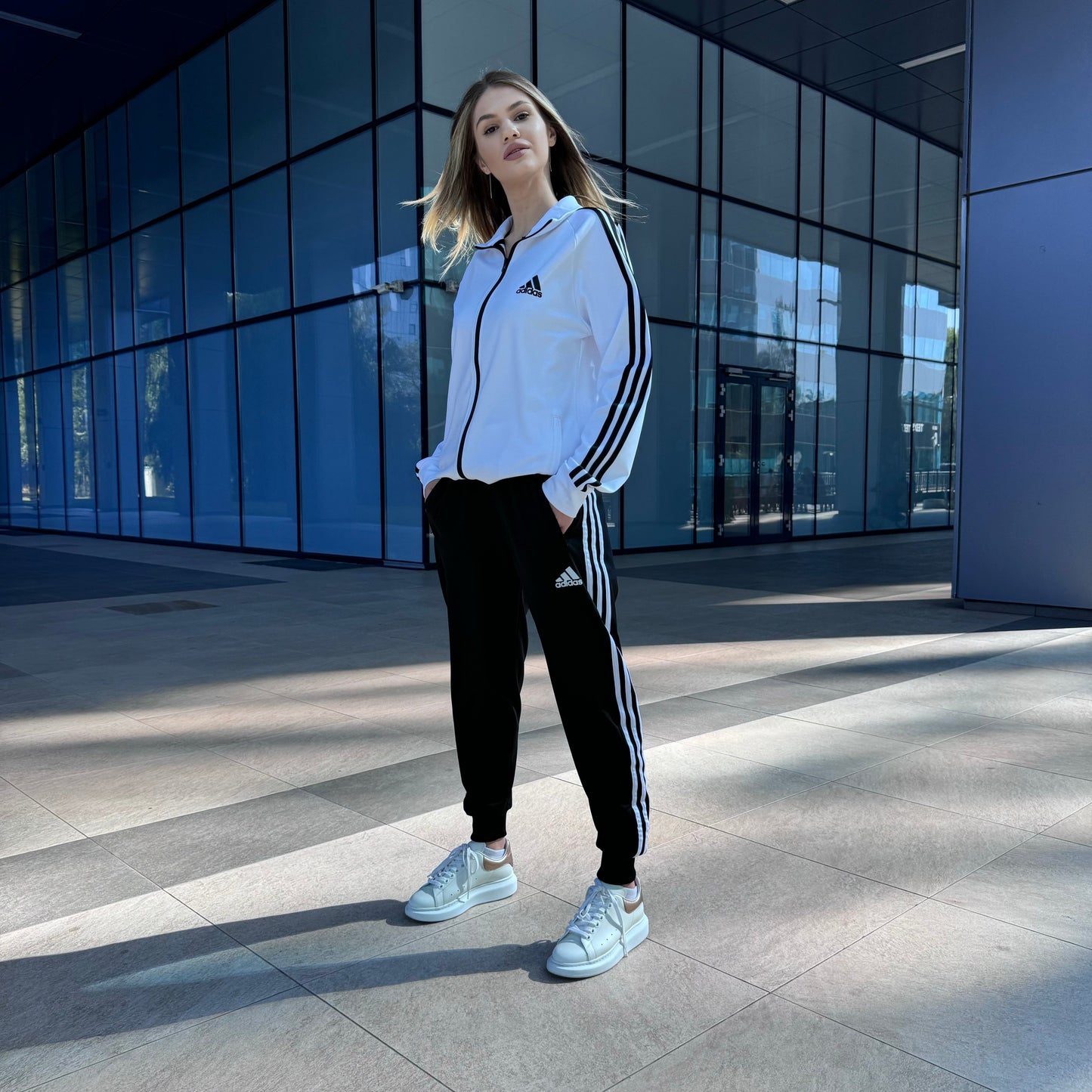 REDUCERE-Trening damă - White