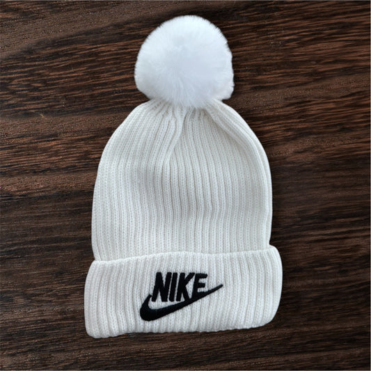 Căciula la reducere 75%